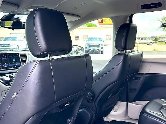 2023 Chrysler Pacifica Touring L FWD