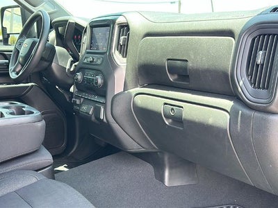 2024 Chevrolet Silverado 2500 HD Crew Cab Standard Box 4-Wheel Drive Custom
