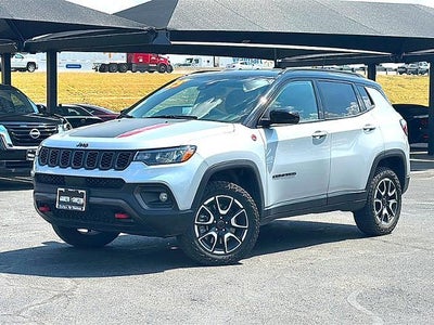 2025 Jeep Compass Trailhawk 4x4