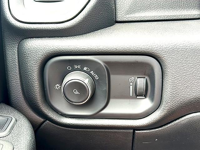 2024 RAM 2500 Tradesman 4x4 Crew Cab 6'4" Box