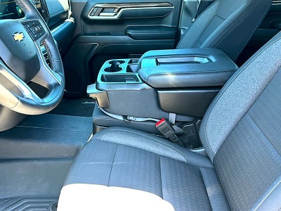 2023 Chevrolet Silverado 1500 4WD Crew Cab Short Bed LT with 2FL