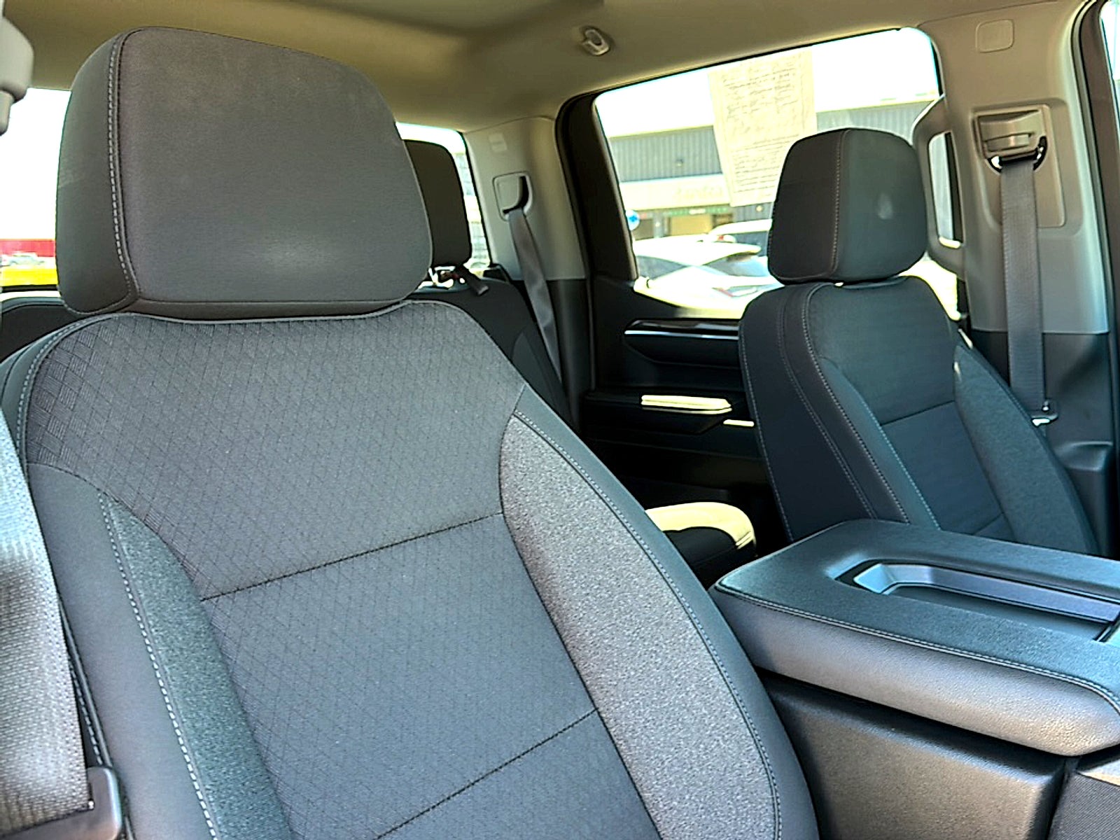 2023 Chevrolet Silverado 1500 4WD Crew Cab Short Bed LT with 2FL