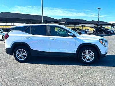 2024 GMC Terrain FWD SLE