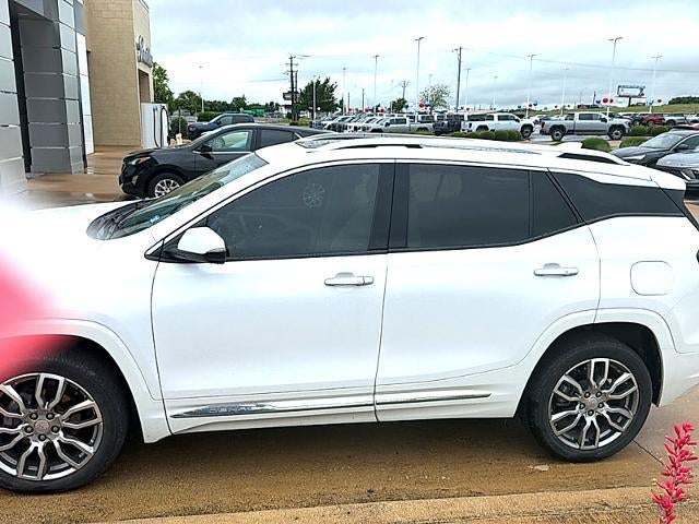 2023 GMC Terrain AWD 4dr Denali