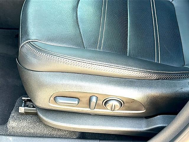 2023 GMC Terrain AWD 4dr Denali