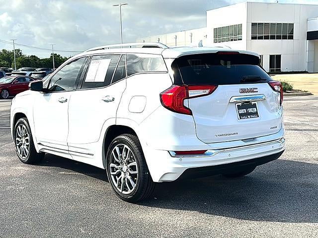 2023 GMC Terrain AWD 4dr Denali