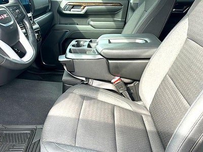 2024 GMC Sierra 1500 Crew Cab Short Box 4-Wheel Drive Elevation 3SB