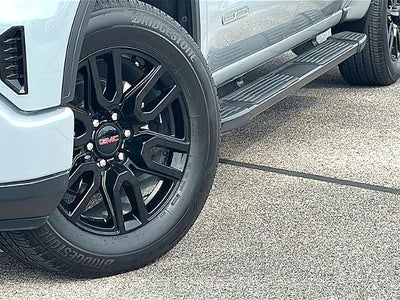 2024 GMC Sierra 1500 Crew Cab Short Box 4-Wheel Drive Elevation 3SB