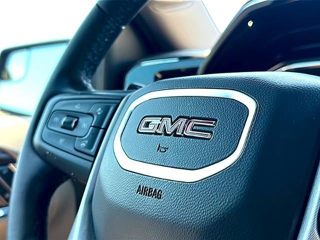 2023 GMC Sierra 1500 Crew Cab Short Box 4-Wheel Drive SLT