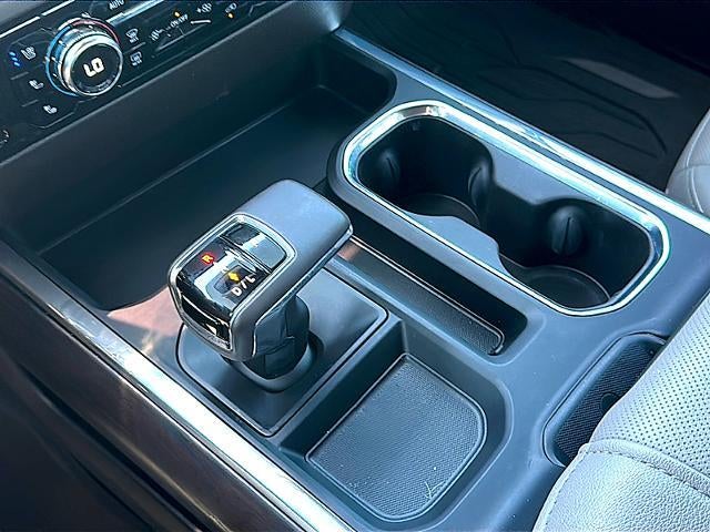 2023 GMC Sierra 1500 Crew Cab Short Box 4-Wheel Drive SLT