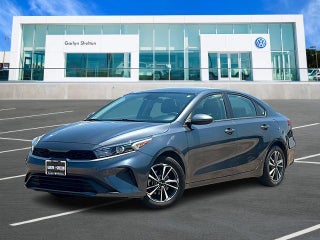 2024 Kia Forte LXS IVT