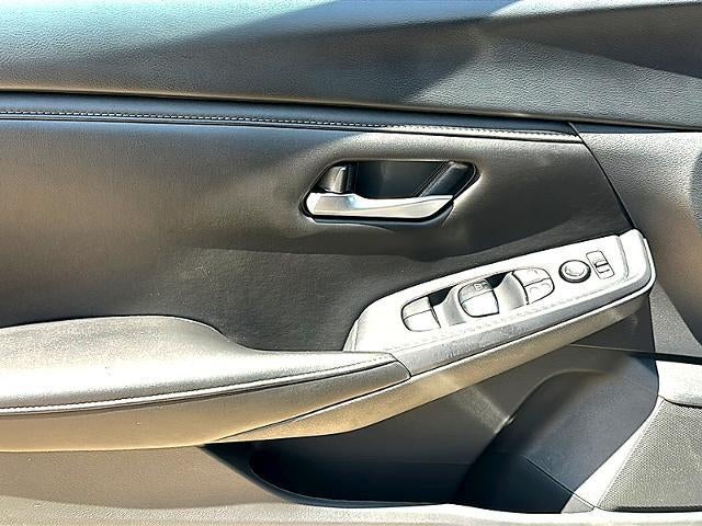 2024 Nissan Sentra SV CVT