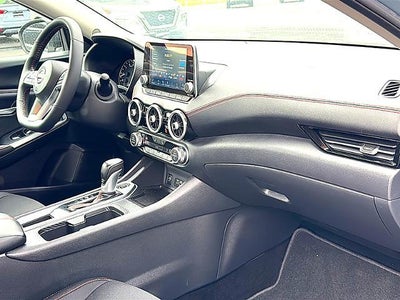 2025 Nissan Sentra SR CVT