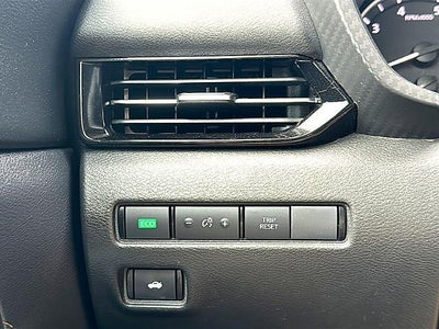 2025 Nissan Sentra SR CVT