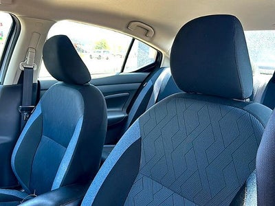 2025 Nissan Versa SV CVT
