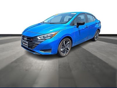 2024 Nissan Versa SR CVT