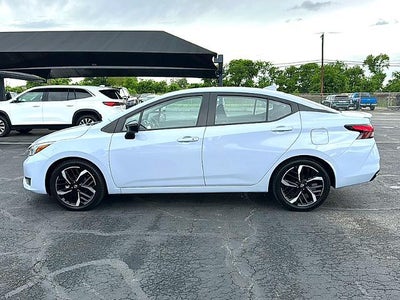 2024 Nissan Versa SR CVT