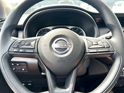 2025 Nissan Kicks Play S FWD