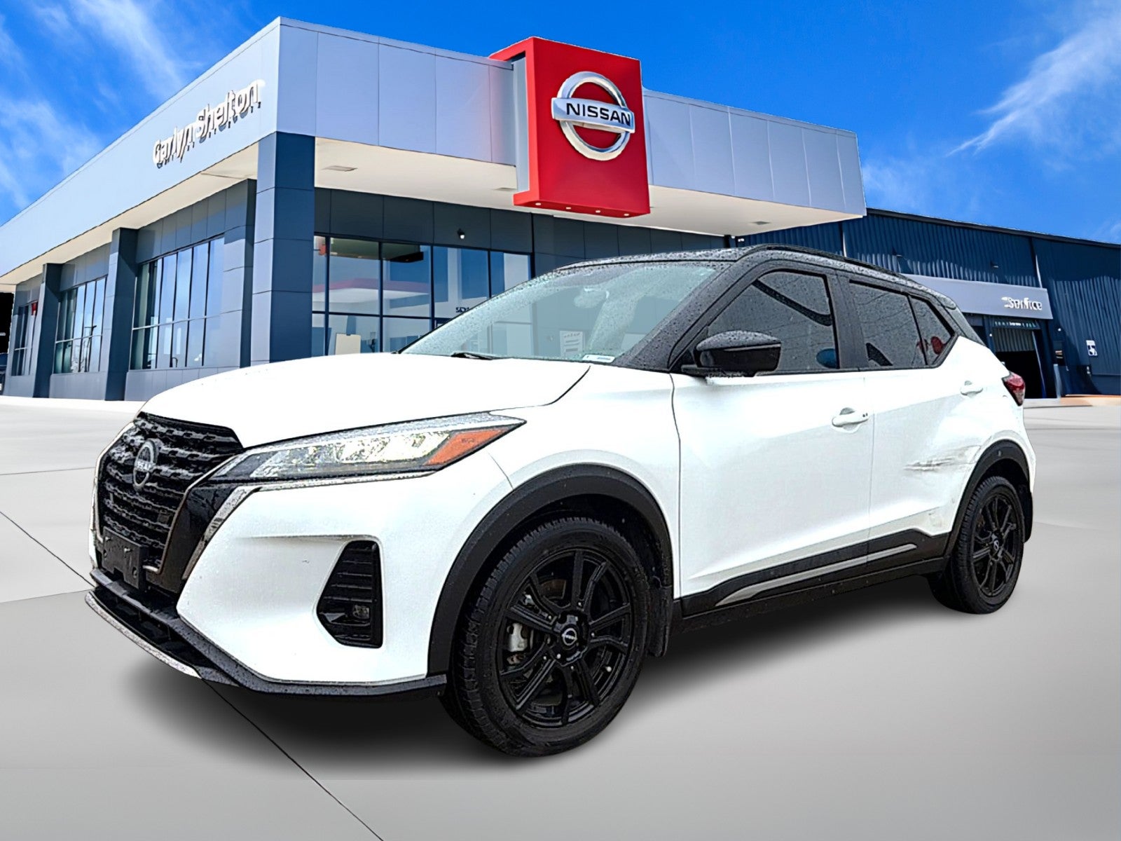 2023 Nissan Kicks SR Xtronic CVT