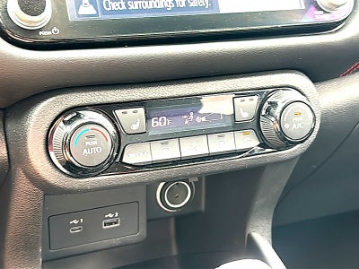 2023 Nissan Kicks SR Xtronic CVT