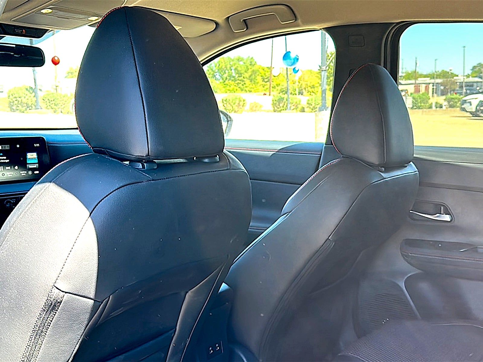 2025 Nissan Kicks SR FWD