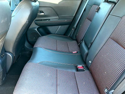 2025 Nissan Kicks SR FWD