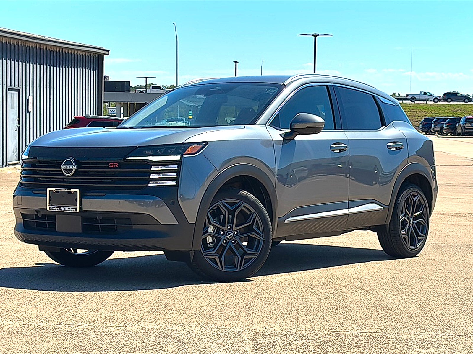 2025 Nissan Kicks SR FWD