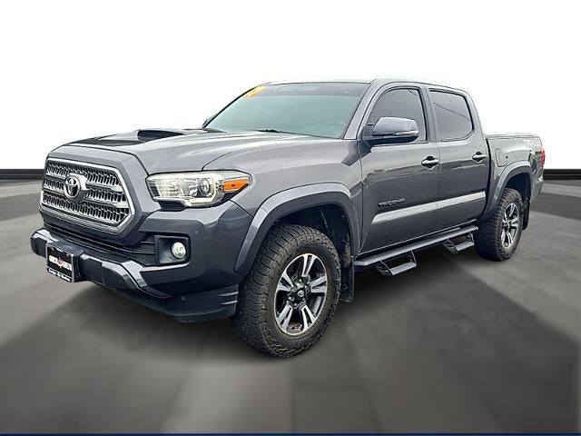 2017 Toyota Tacoma TRD Sport Double Cab 5' Bed V6 4x4 MT (Natl)