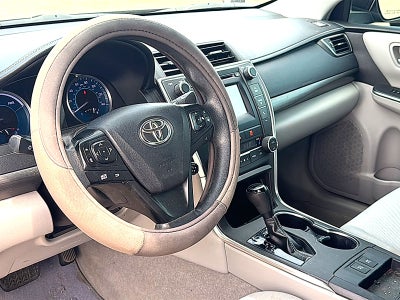 2016 Toyota Camry Hybrid LE