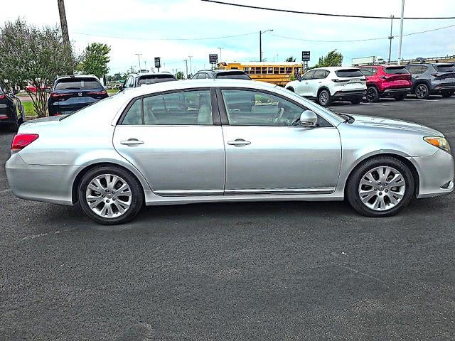 2011 Toyota Avalon 4dr Sdn (Natl)