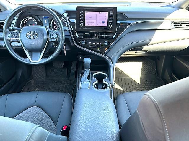 2024 Toyota Camry LE Auto (SE)