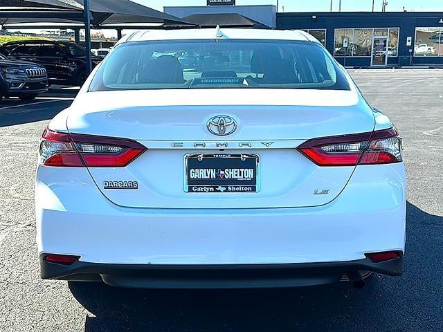 2024 Toyota Camry LE Auto (SE)