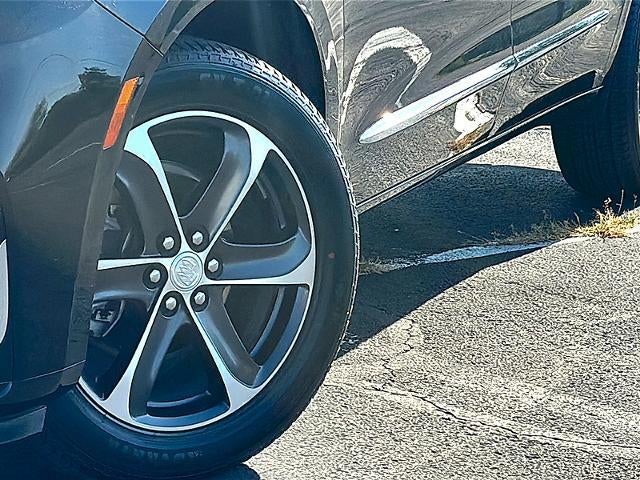2022 Buick Enclave Essence FWD