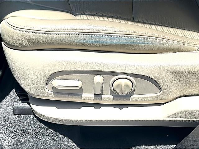2019 Buick Enclave Essence FWD