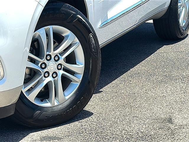 2019 Buick Enclave Essence FWD