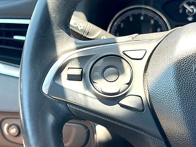 2019 Buick Enclave Essence FWD