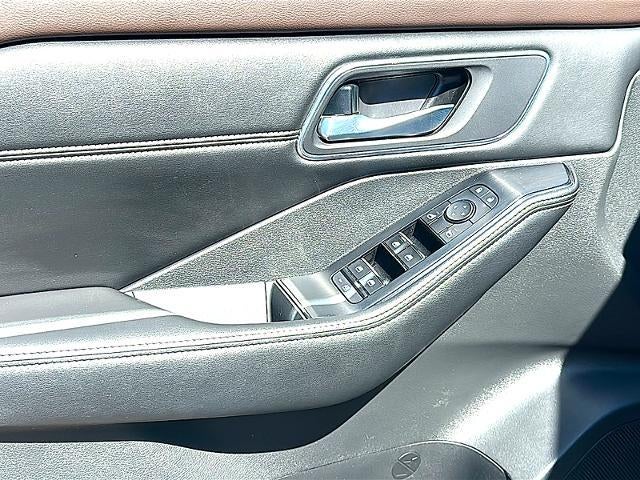 2021 Nissan Rogue FWD SV