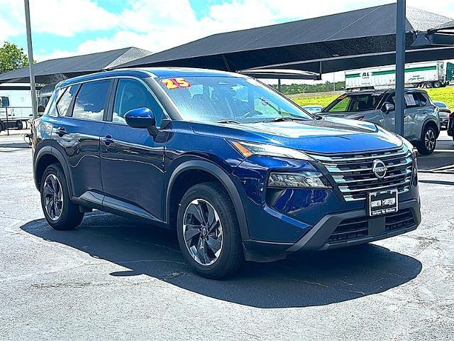 2025 Nissan Rogue FWD SV
