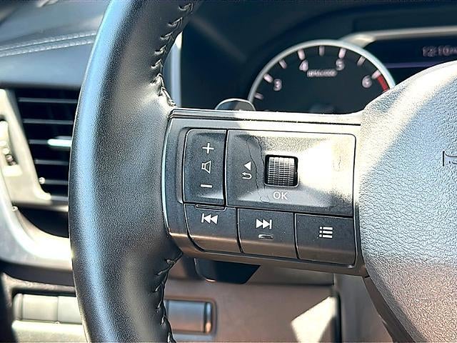 2025 Nissan Rogue FWD SV