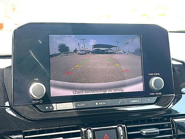 2025 Nissan Pathfinder SV 2WD