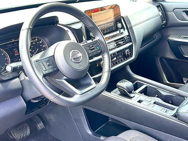 2025 Nissan Pathfinder SV 2WD