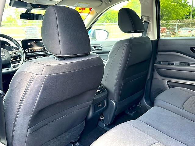 2025 Nissan Pathfinder SV 2WD