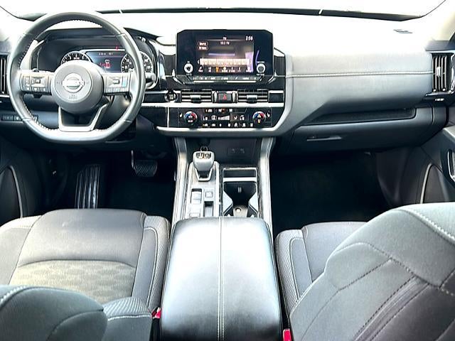 2025 Nissan Pathfinder SV 2WD