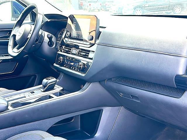 2025 Nissan Pathfinder SV 2WD