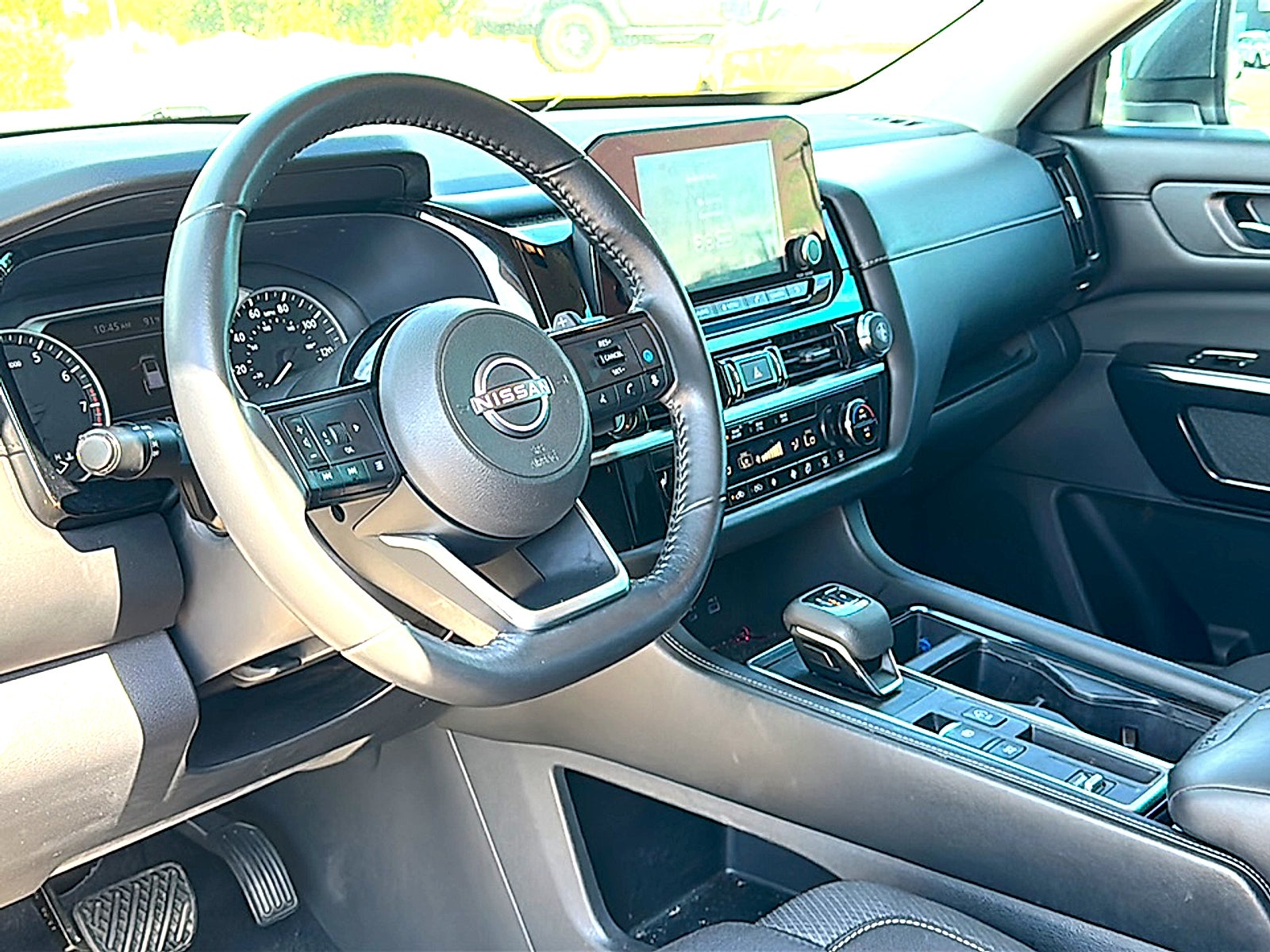 2022 Nissan Pathfinder SV 2WD