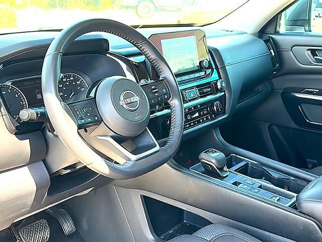 2022 Nissan Pathfinder SV 2WD