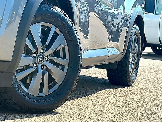 2022 Nissan Pathfinder SV 2WD