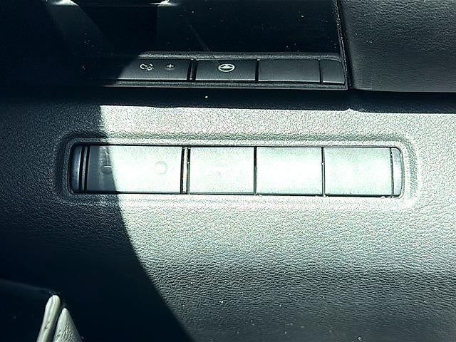 2022 Nissan Pathfinder SV 2WD