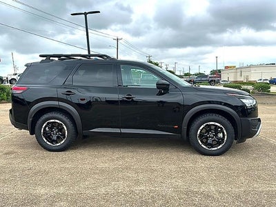 2025 Nissan Pathfinder Rock Creek 4WD