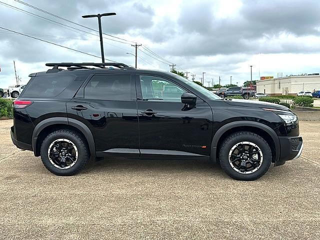 2025 Nissan Pathfinder Rock Creek 4WD